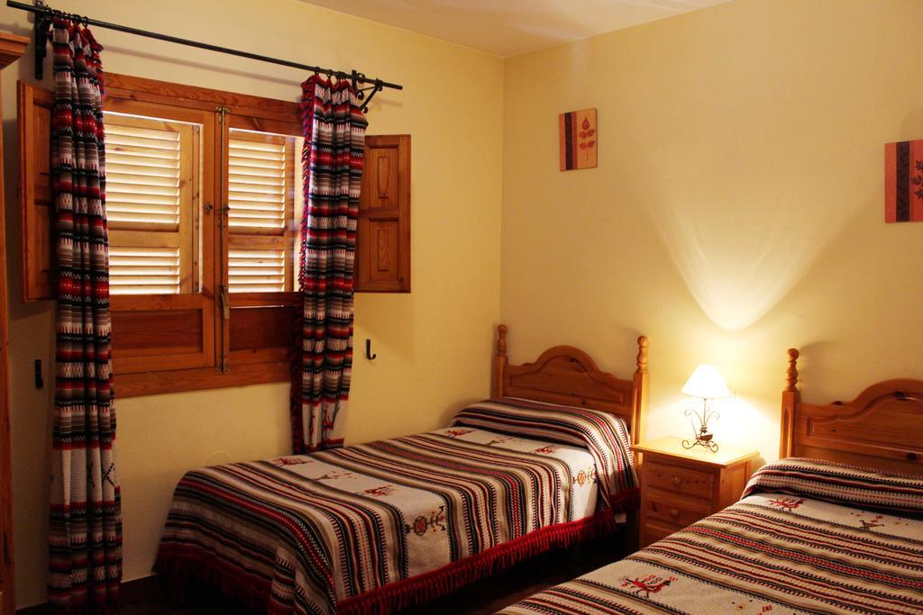 Hostal Pampaneira Pokoj fotografie